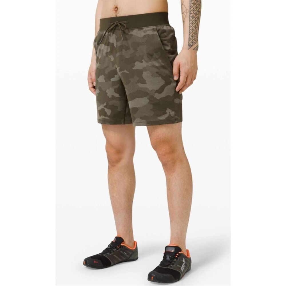 Lululemon Men’s T.H.E Short 9 Linerless Variegated Mesh Camo Size XL